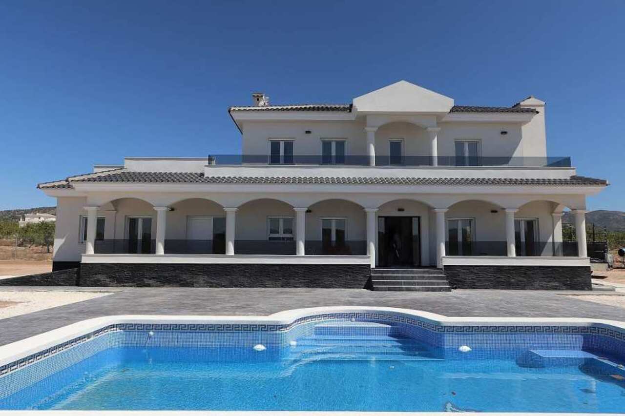 For sale: 6 bedroom house / villa in Pinoso / El Pinós, Costa Blanca
