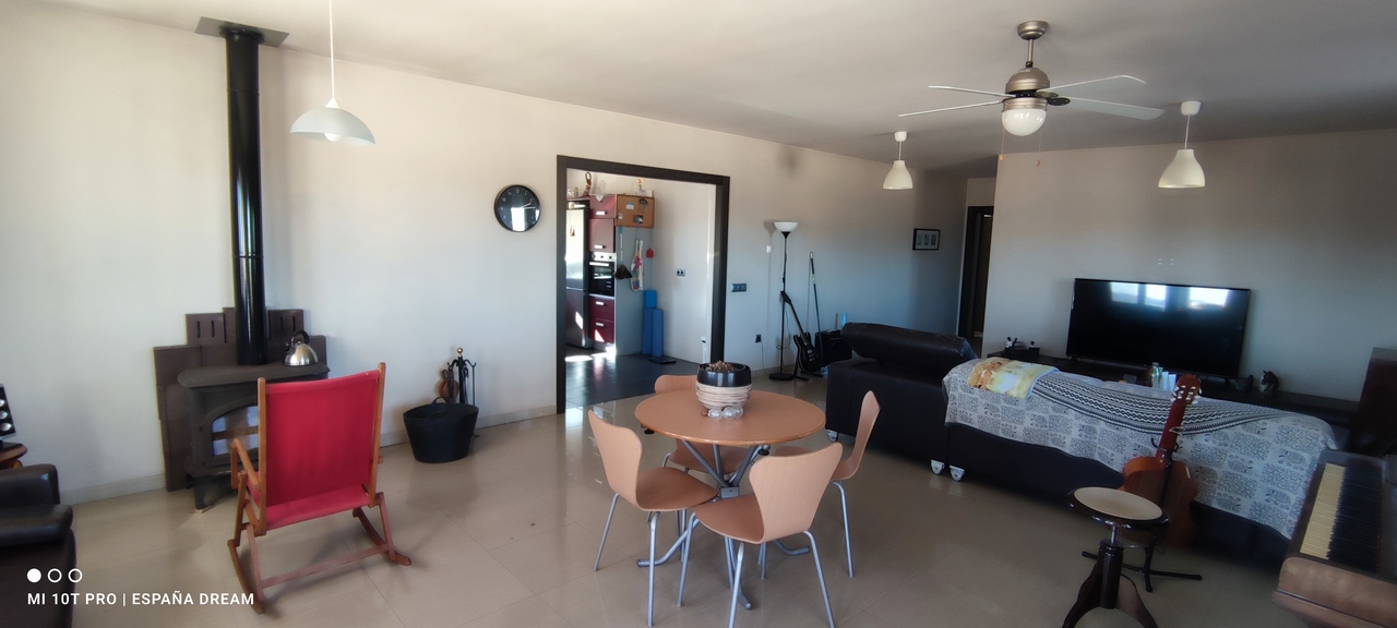 3 Bedroom Villa for Sale in Caudete